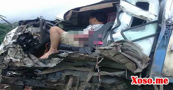 Hai người trên xe tải bị thương 