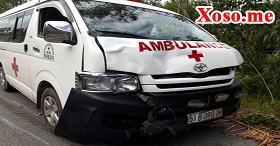 Chiếc xe cứu thương gây tai nạn tại hiện trường