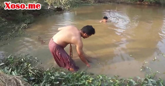 Mơ thấy lội xuống ao đánh cá là có sự thành công Mơ thấy lội xuống ao đánh cá là có sự thành công